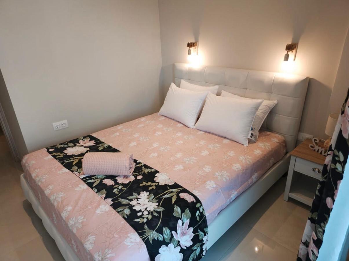 Agora Luxury Apartment 3 Lutráki Kültér fotó
